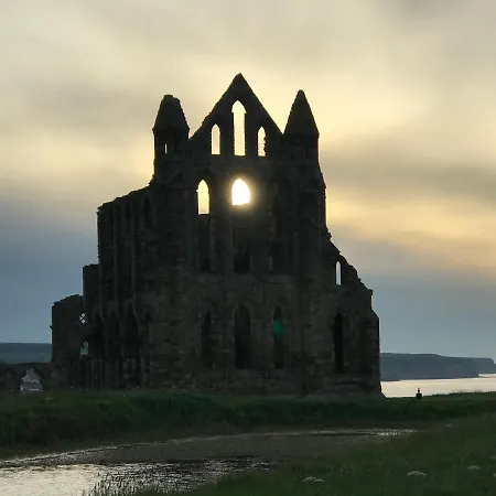 アパート Riverview With Private Parking