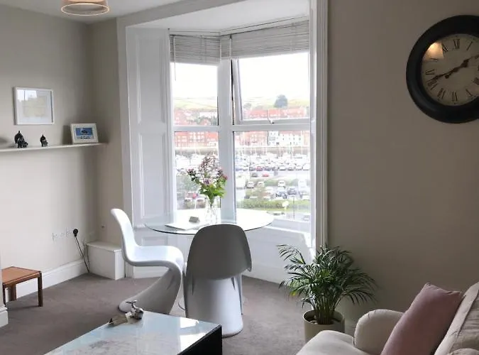 Apartment Riverview With Private Parking Whitby