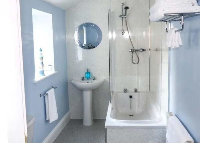 Riverview With Private Parking Apartment