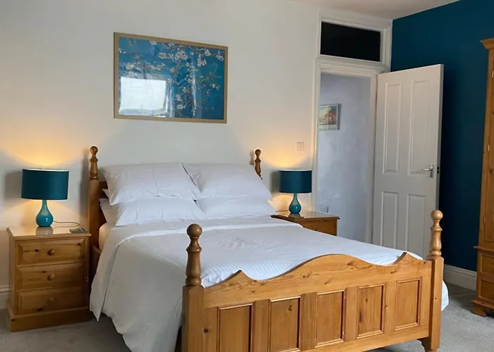 Riverview With Private Parking *