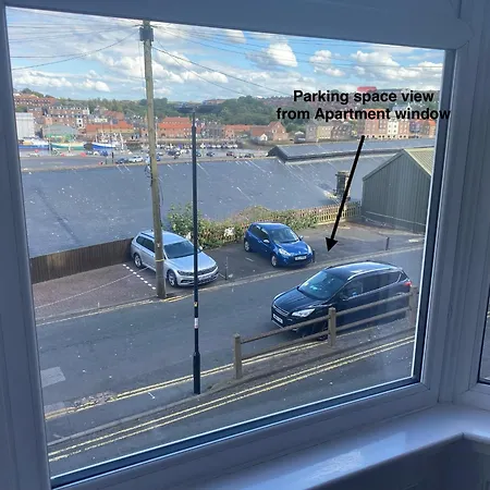Riverview With Private Parking Appartement Whitby
