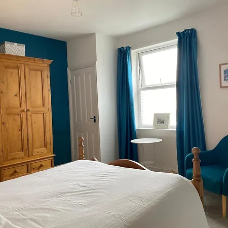 Riverview With Private Parking Appartement Whitby